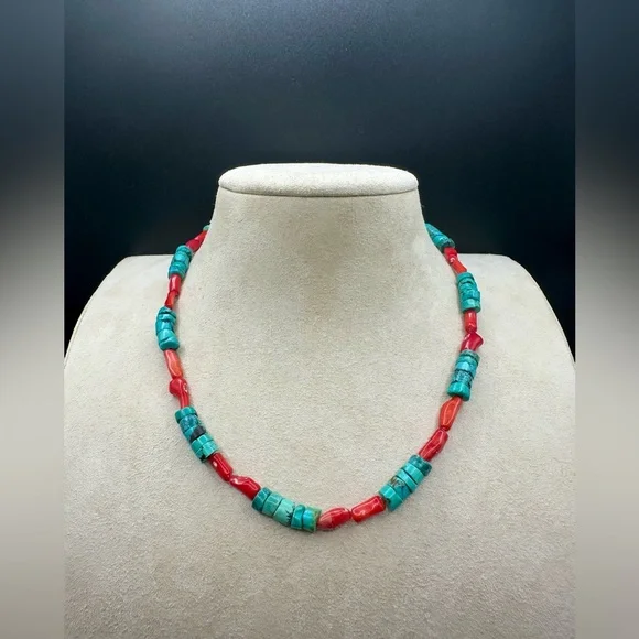 Vintage Red Coral and Turquoise Necklace — Women Jewelry - Picture 2 of 7